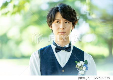 ブライダルイメージ　花婿 127590879