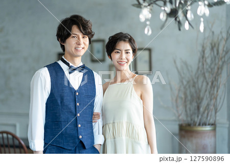 ウェディングイメージ　パーティー 127590896