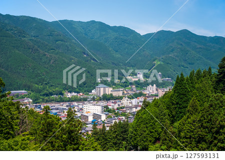 下呂温泉街の風景【縄文橋からの眺望】（岐阜県下呂市） 127593131
