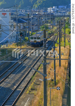 安浦の町(呉市)を駆け抜けていく観光列車エトセトラ 127593342