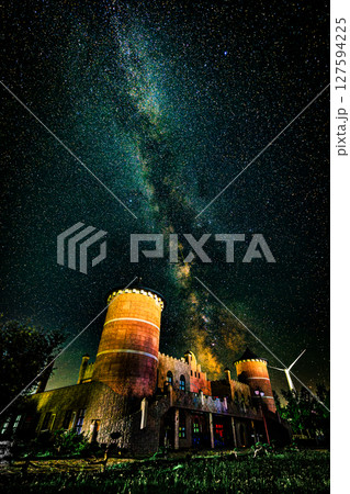 星降る夜、北海道興部町のモーモー城にて 127594225