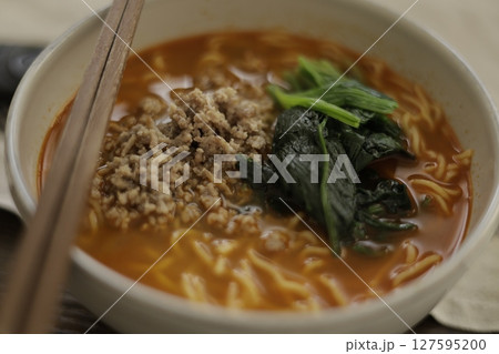 担々麺 127595200