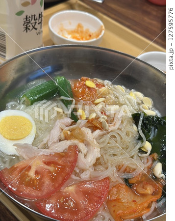 美味しい冷麺 127595776