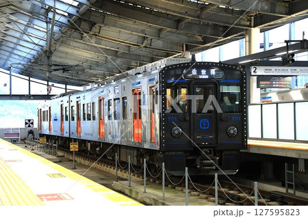 【JR九州】YC1系1200番台(長崎本線:長崎駅) 【JR九州】YC1系1200番台(長崎本線:長崎駅) 127595823