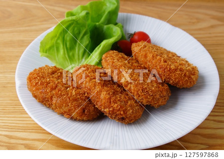 おいしそうなコロッケ おいしそうなコロッケ 127597868