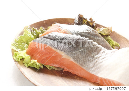鮭の塩麹漬け焼き 鮭の塩麹漬け焼き 127597907
