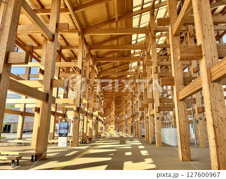 大阪・関西万博2025 世界最大の木造建築 大屋根リング 大阪・関西万博2025 世界最大の木造建築 大屋根リング 127600967