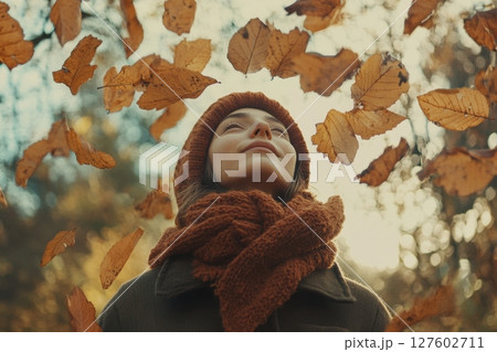 girl in a park 127602711