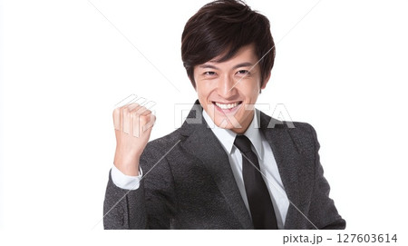 ガッツポーズをするビジネスマン 127603614