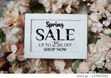 Spring Sale 25% off Promotion Offer Discount Retail Shopping Concept 127603992