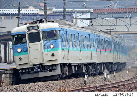 中央本線　上野原　JR東日本　115系　C13編成（長野） 127605614