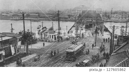 古写真　1907-1918年　東京　隅田川と両国橋のパノラマ 127605862