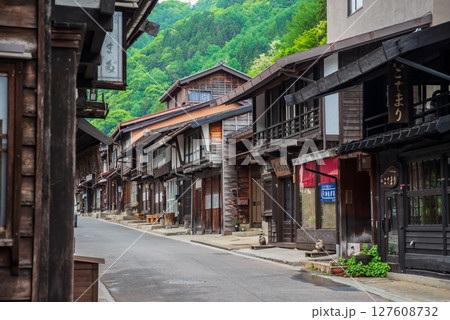 『奈良井宿 下町界隈』旧中山道 宿場町 （長野県塩尻市） 127608732
