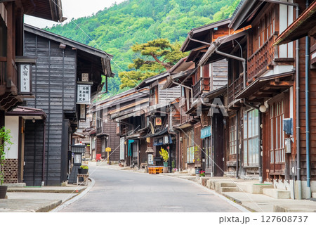 『奈良井宿 下町界隈』旧中山道 宿場町 （長野県塩尻市） 127608737