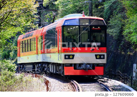 『鞍馬・貴船』『比叡山』への鉄路… 登山鉄道の趣もある【叡山電鉄】展望車両900系「きらら」 『鞍馬・貴船』『比叡山』への鉄路… 登山鉄道の趣もある【叡山電鉄】展望車両900系「きらら」 127609060