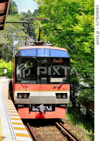 『鞍馬・貴船』『比叡山』への鉄路… 登山鉄道の趣もある【叡山電鉄】展望車両900系「きらら」 127609065