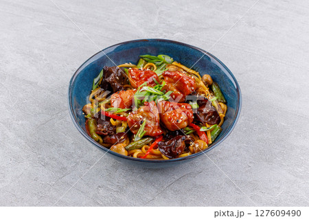 Sweet Chili Crispy Chicken with Stir-Fried Noodles and Vegetables Sweet Chili Crispy Chicken with Stir-Fried Noodles and Vegetables 127609490