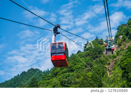 《夏山空中散歩》御在所ロープウエイ【三重県 菰野町 湯の山温泉】 《夏山空中散歩》御在所ロープウエイ【三重県 菰野町 湯の山温泉】 127610880