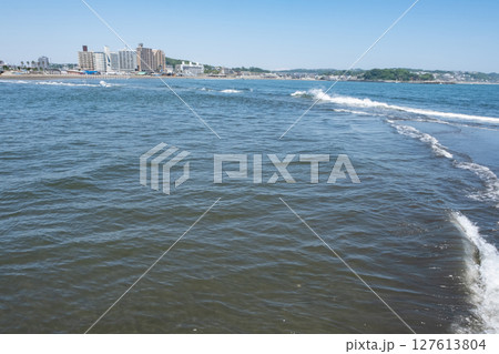 江の島から見た片瀬東浜海水浴場方面 江の島から見た片瀬東浜海水浴場方面 127613804