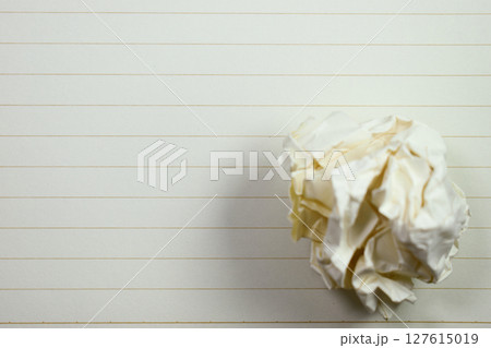 round lump paper on line paper texture background,  blank sheet notebook 127615019