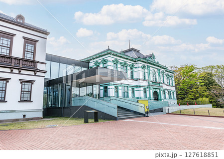 石川県金沢市 晴天の国立工芸館 石川県金沢市 晴天の国立工芸館 127618851