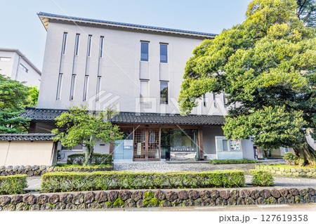 石川県金沢市　金沢ふるさと偉人館 127619358