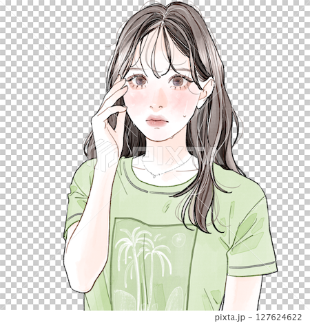A woman whose hair is wavy due to sweat 127624622