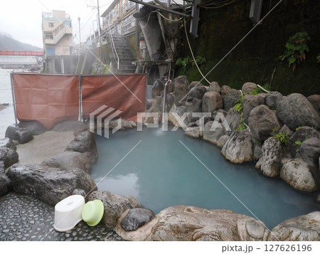 天ヶ瀬温泉露天風呂　薬師湯　大分県日田市天瀬町湯山 127626196