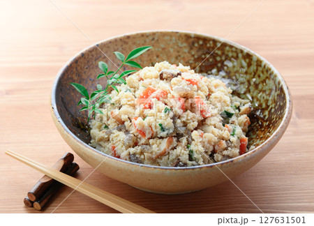 おふくろの味 おから ( おからの煮物 ) おふくろの味 おから ( おからの煮物 ) 127631501