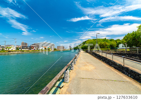 【日本100名城】徳島城　助任川と城山と市街地　徳島県徳島市 127633610