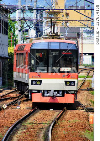 『鞍馬・貴船』『比叡山』への鉄路… 登山鉄道の趣もある【叡山電鉄】展望車両900系「きらら」 127634158