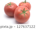 新鮮なトマト 127637122