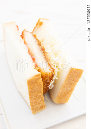 おいしいチキンカツサンド 127638953