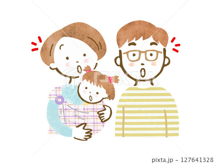 赤ちゃんをスリングで抱っこするお母さんとお父さんの家族イラスト（驚いた顔・上半身） 127641328