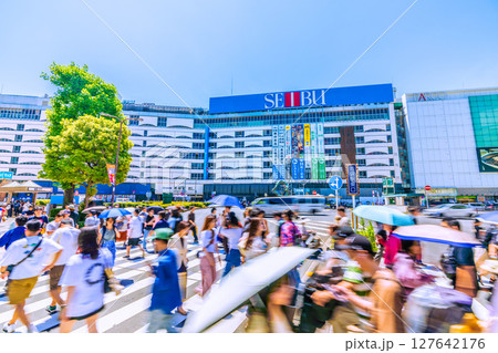 日本の東京都市景観 池袋駅東口などを望む＝22日 127642176