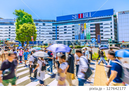 日本の東京都市景観 池袋駅東口などを望む＝22日 127642177