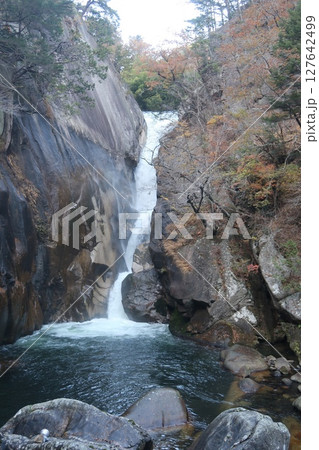 御岳昇仙峡、仙娥滝 (甲府市) 127642499