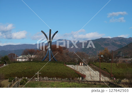 みさか桃源郷公園、平成の塔 みさか桃源郷公園、平成の塔 127642503