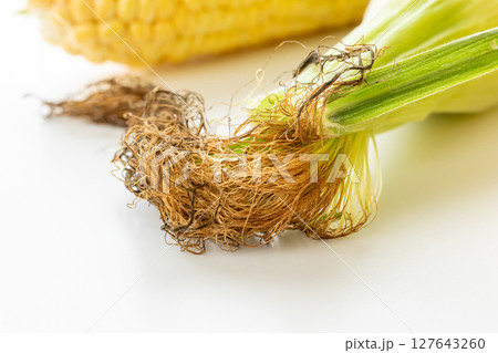トウモロコシのひげ 127643260