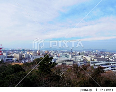 香川県丸亀市の街並み 127644664