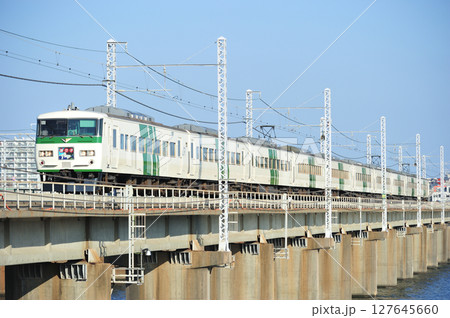 東海道本線 茅ヶ崎-平塚 JR東日本 185系 A5編成(大宮) 踊り子 東海道本線 茅ヶ崎-平塚 JR東日本 185系 A5編成(大宮) 踊り子 127645660