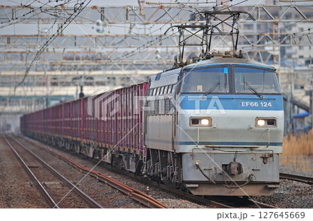 東海道本線　平塚　JR貨物　EF66-124（吹田） 127645669