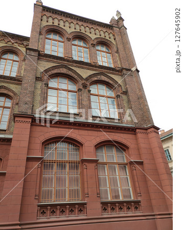 Facade of old building in centre of Budapest ,Hungary 127645902