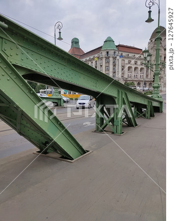 Liberty Bridge in Budapest at cloudy day 127645927