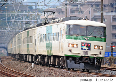 東海道本線 真鶴 JR東日本 185系 A8編成(大宮) 踊り子 東海道本線 真鶴 JR東日本 185系 A8編成(大宮) 踊り子 127648212