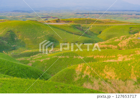 （熊本県）阿蘇山　大観峰からの眺望 127653717