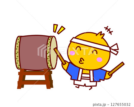 法被姿で和太鼓を叩くひよこ 127655032
