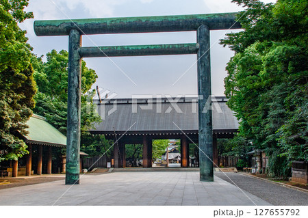 靖国神社の第二鳥居 127655792