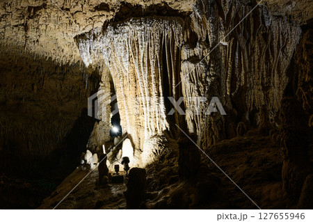 沖縄の鍾乳洞　玉泉洞 127655946