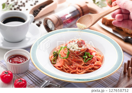 ナポリタン スパゲッティ ナポリタン スパゲッティ 127658752
